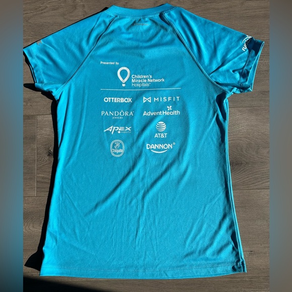 2019 RunDisney Princess Half Marathon race t-shirt - size small - Picture 2 of 2